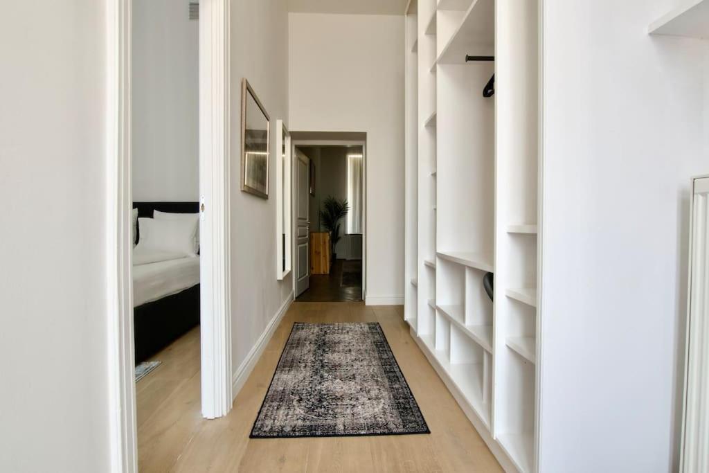 בודפשט Premium Apartment By Hi5- Anker Apartment מראה חיצוני תמונה